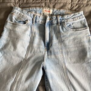 Women's Wrangler High-Rise Seamed Boot Jeans